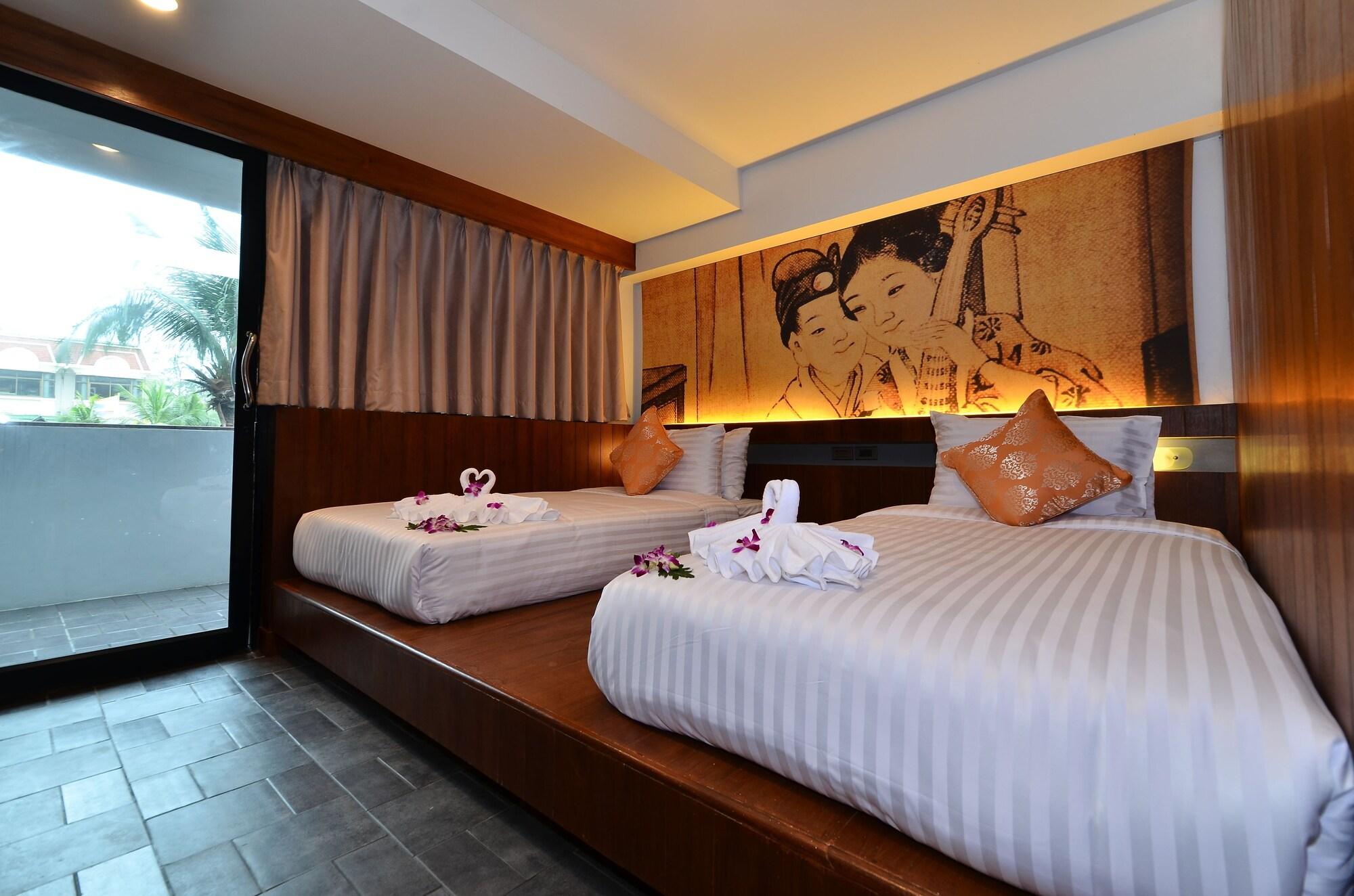 Lap Roi Karon Beachfront By Shanaya Exteriör bild