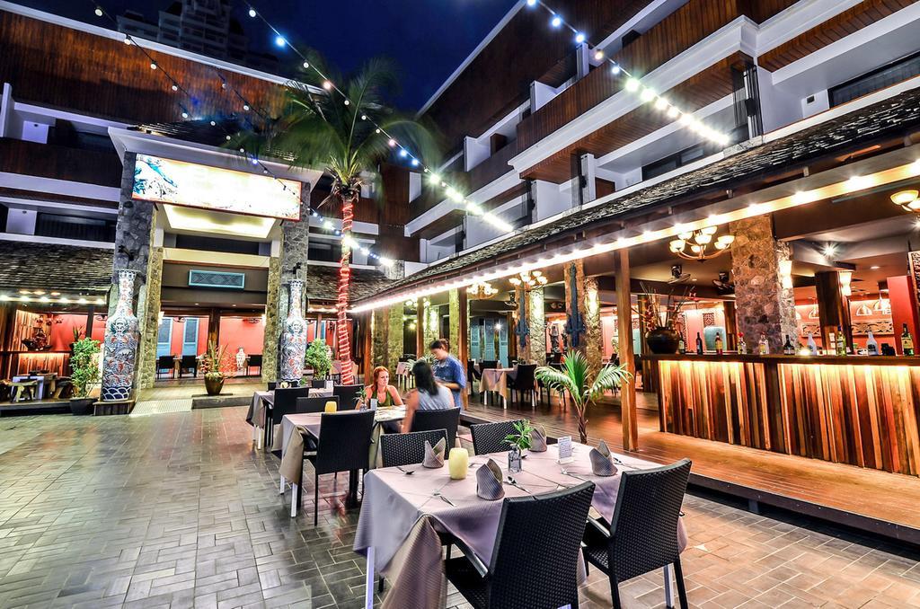 Lap Roi Karon Beachfront By Shanaya Exteriör bild